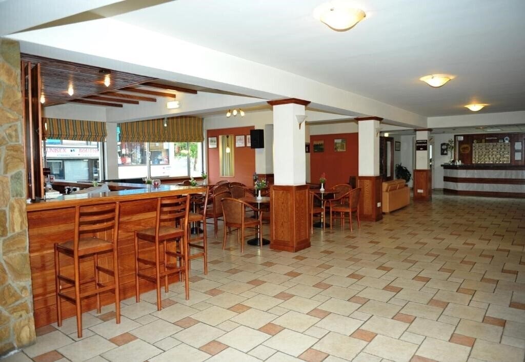 Фото Ekali Hotel 3*