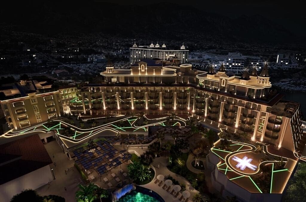 Картинка Merit Crystal Cove Hotel & Casino 4*