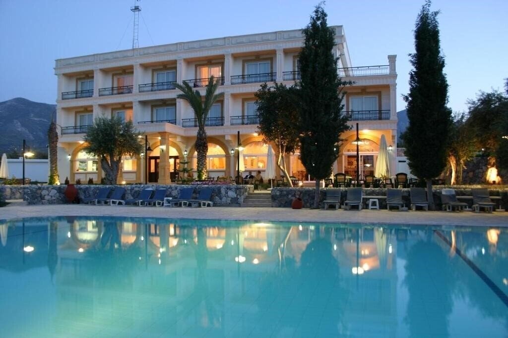 Готель Altinkaya Resort 4*