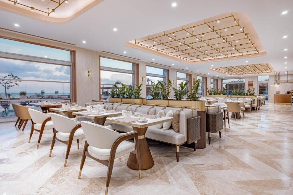 Зображення Merit Park Hotel 5*