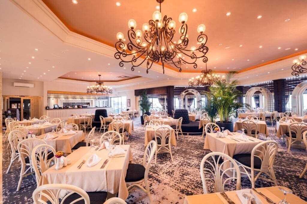 Зображення Olive Tree Hotel 3*