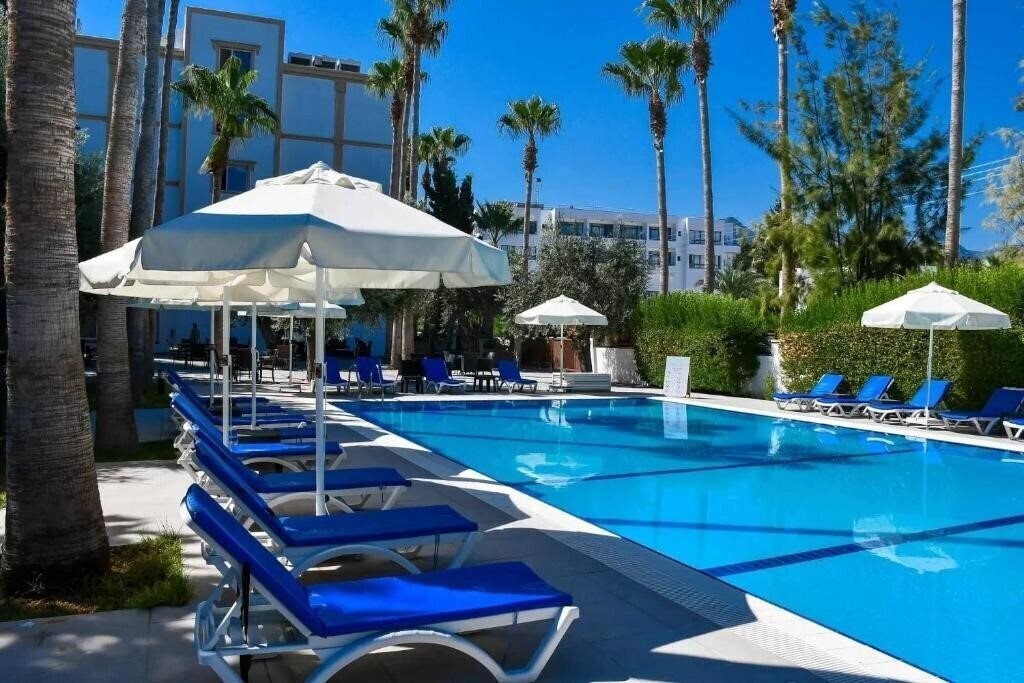 Фотографія Park Palace Hotel 3*