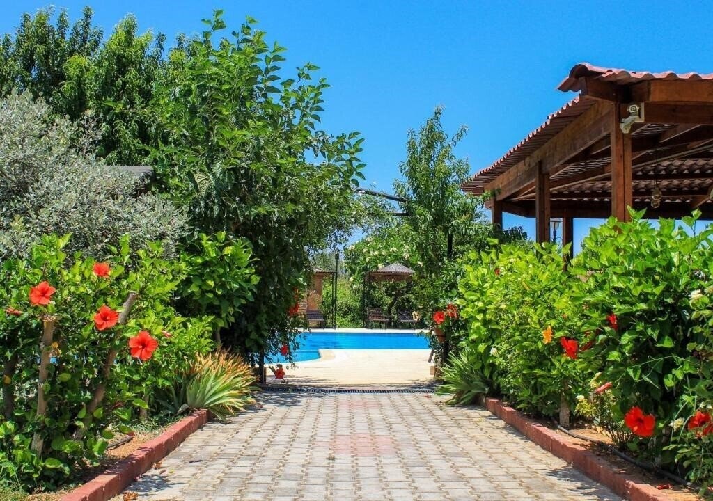 Фотография Lapida Garden Hotel 3*