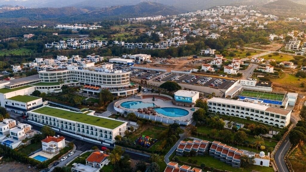 Отель Chamada Prestige Hotel & Spa 5*