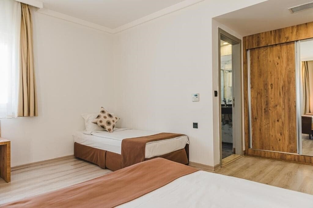 Зображення Uptown Buyuk Anadolu Girne 3*