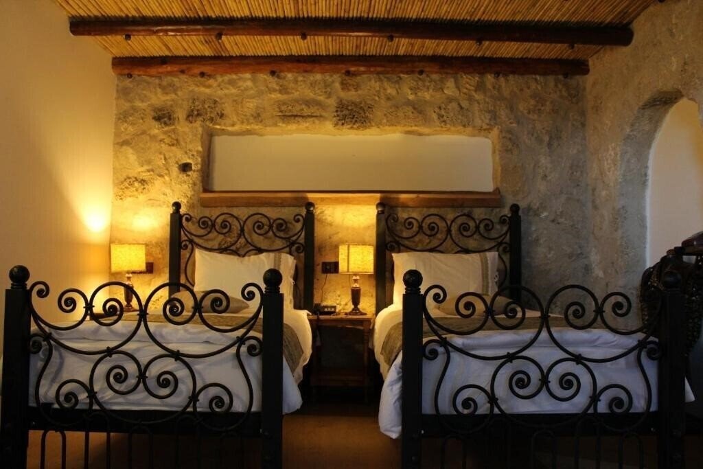 Фото Kemerli Konak Boutique Hotel Boutique отель без категории