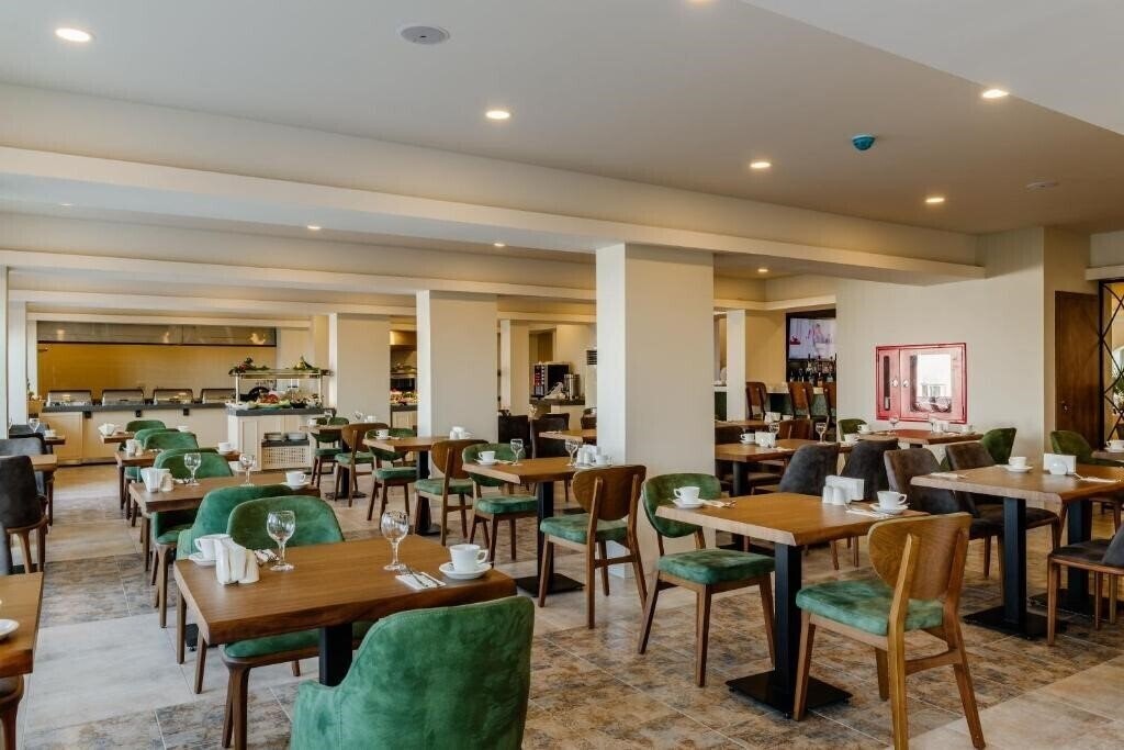 Фотографія Olivia Palm Hotel 3*