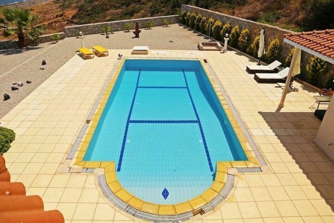 Фотографія Villa Panoroma By Amy Villas 4*