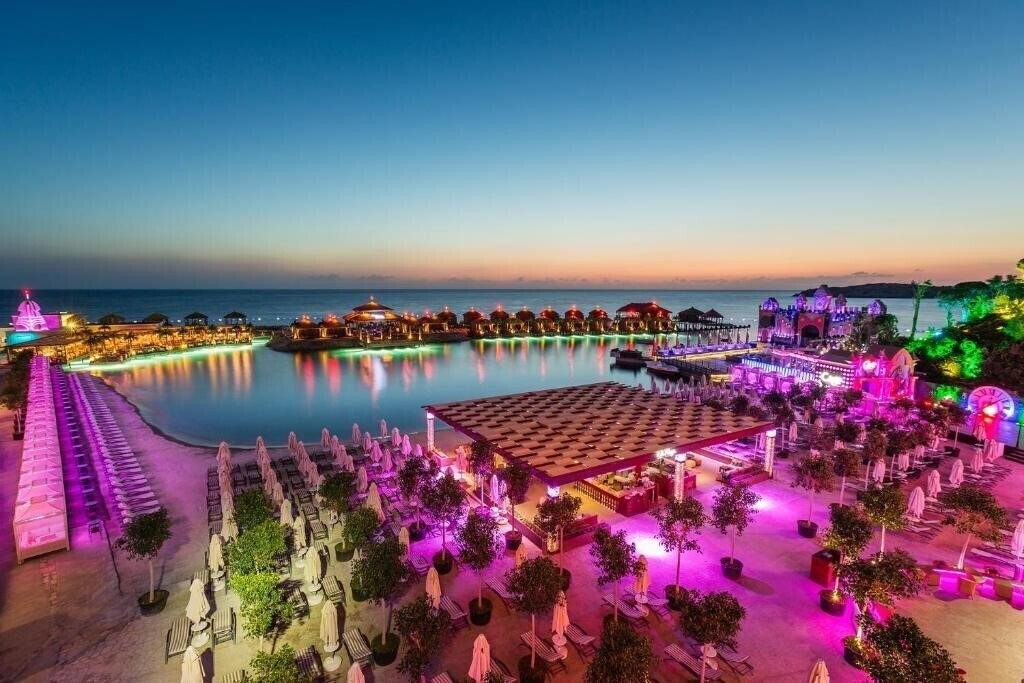 Картинка Cratos Premium Hotel & Casino & SPA 5*