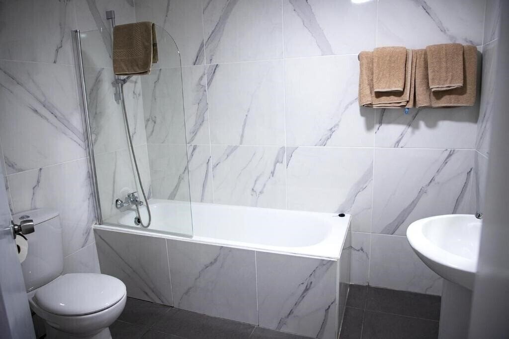 Фотографія Sun Hall Beach Hotel Apartments 4*