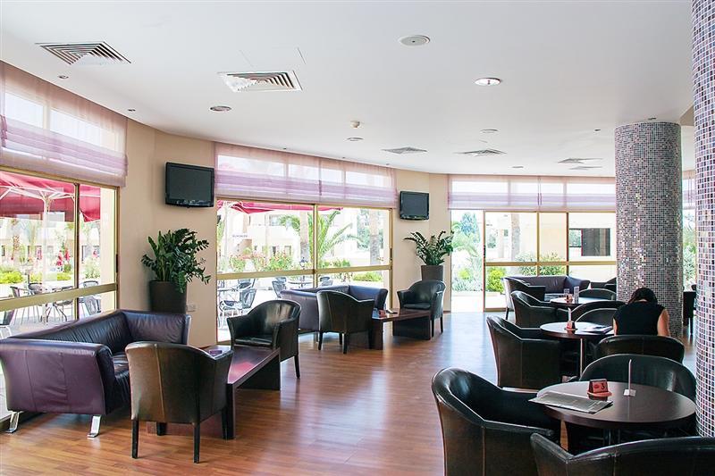 Картинка Crown Henipa Hotel 3*