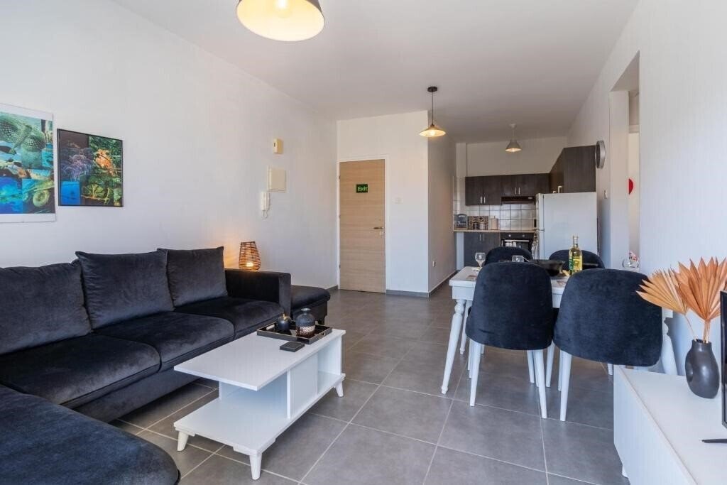 Готель Diamond’s 2-Bedroom Apartment in Larnaca 3*