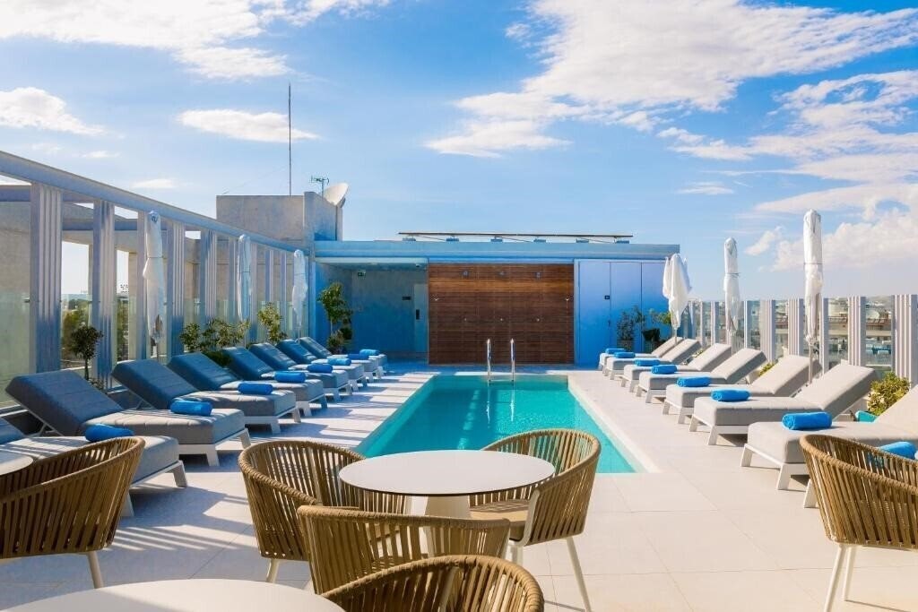 Фотографія Hotel Indigo Larnaca by IHG 4*