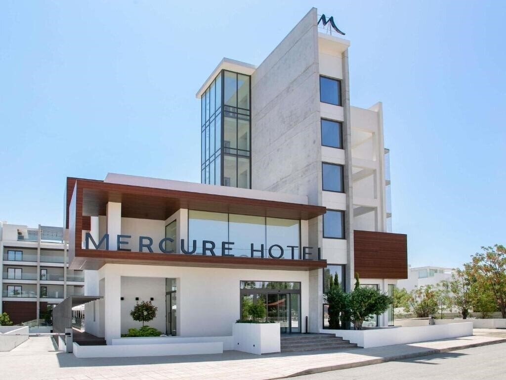 Зображення Mercure Larnaca Beach Resort 4*