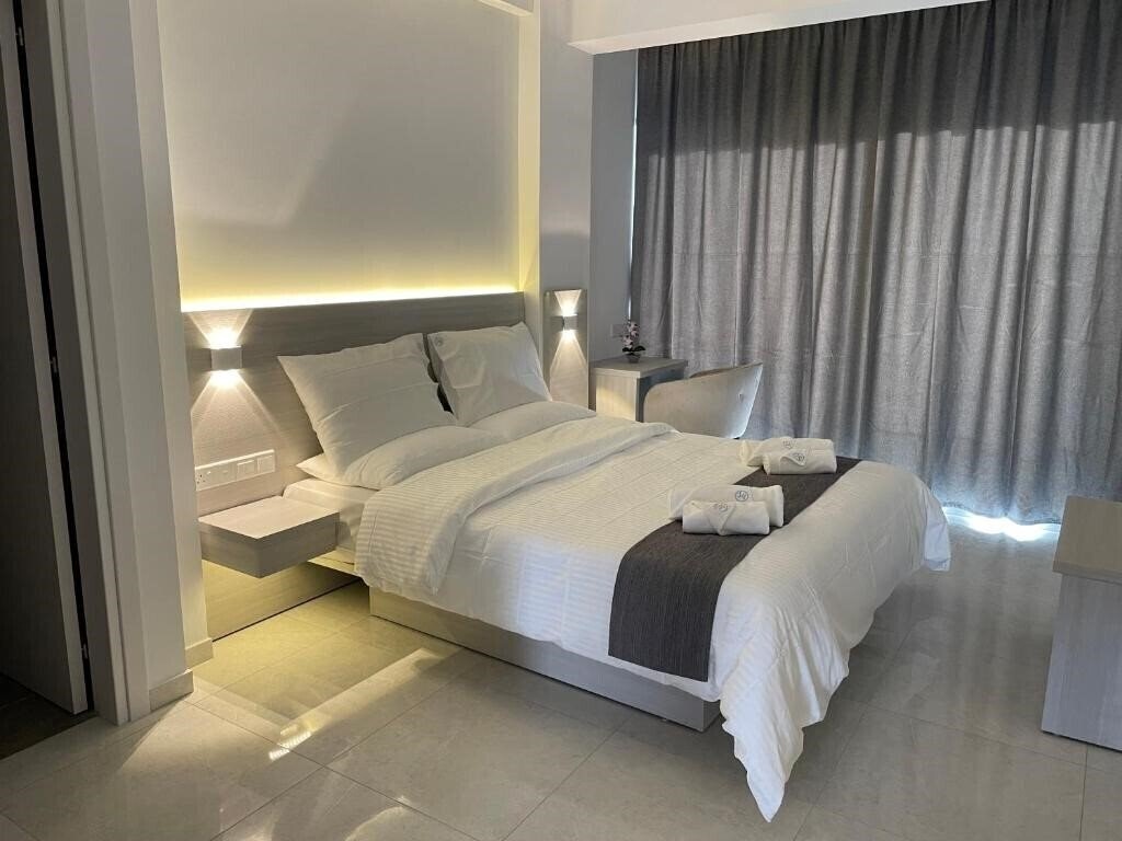 Готель La Veranda Hotel 3*