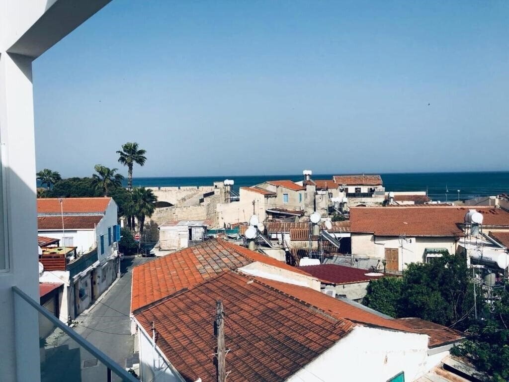 Зображення White 11 3*