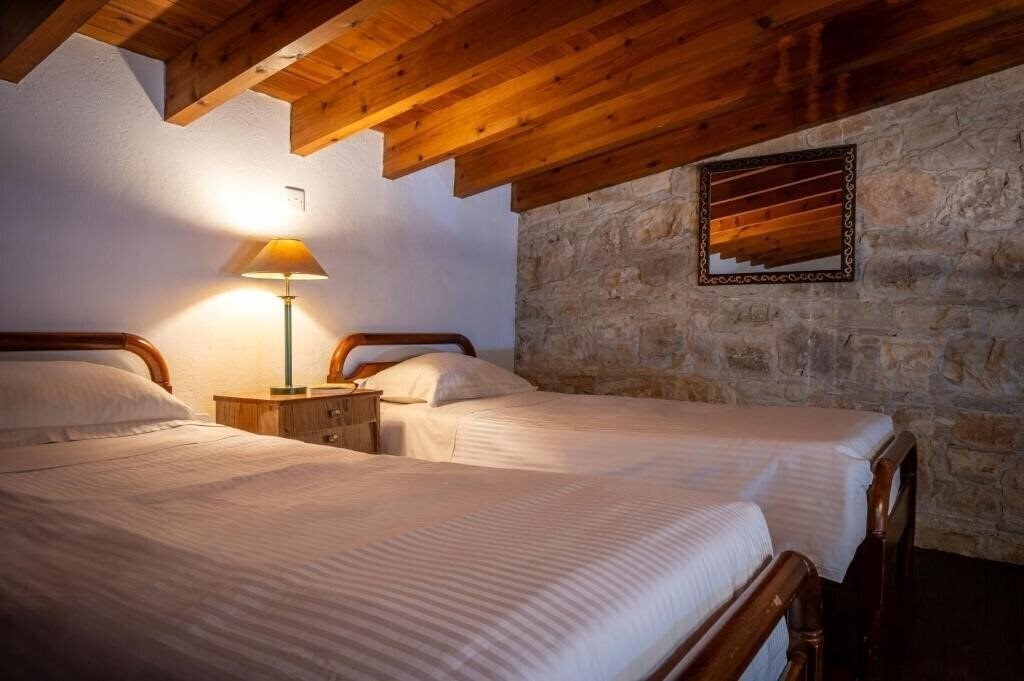 Фотография Oinoessa Traditional Boutique Houses 3*