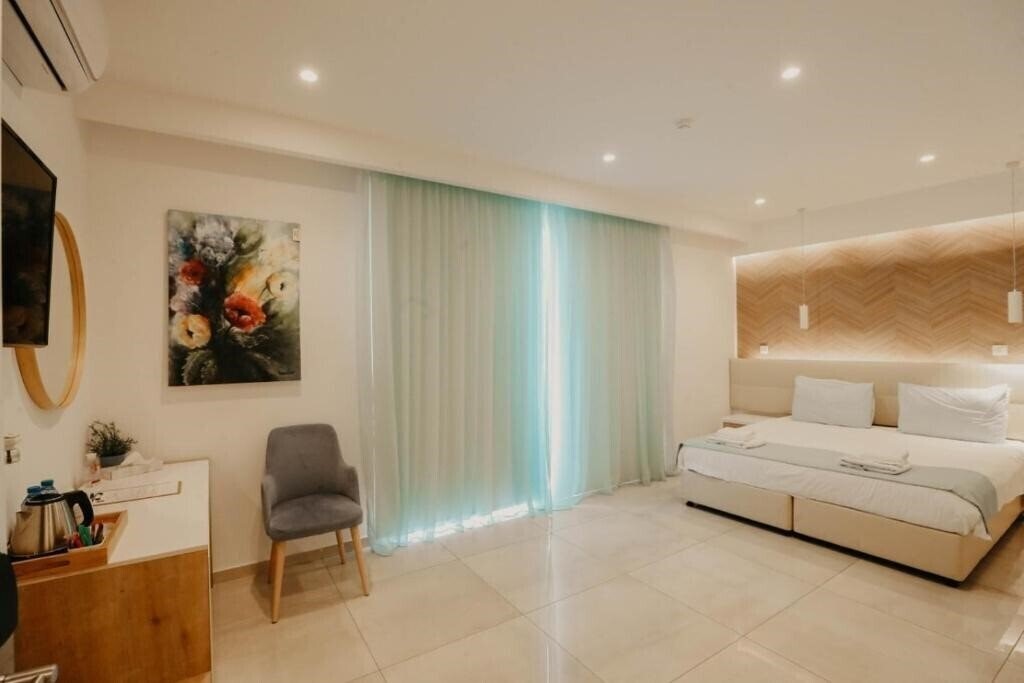 Отель Hai Hotel 3*
