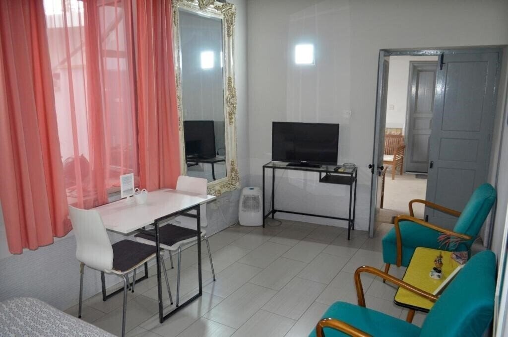 Картинка St. Lazaros Studios 3*