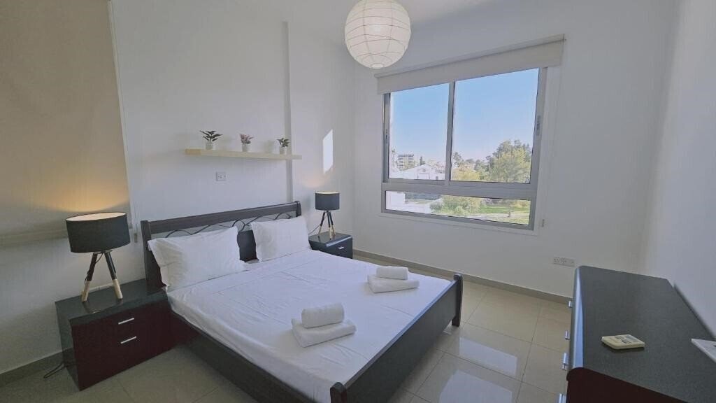 Фотография Stay White Petals Apartment 3*