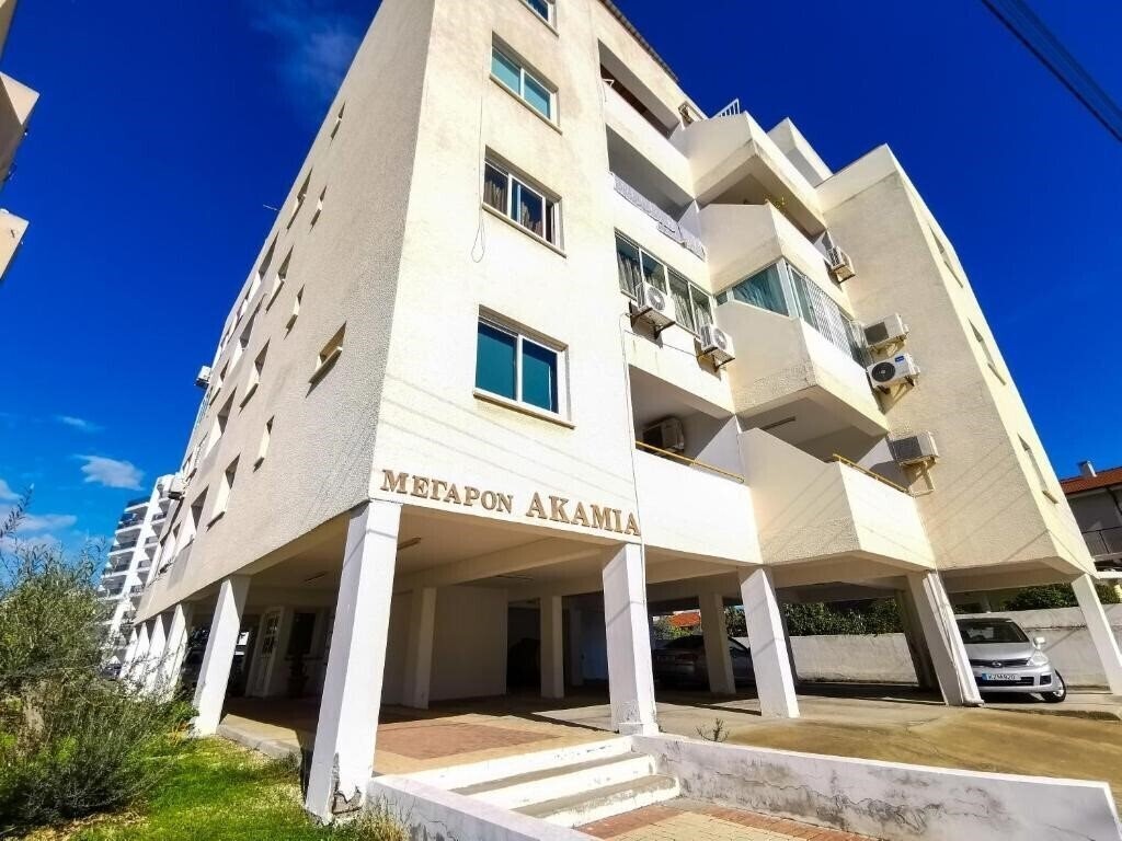 Фото Sun Kissed Apartment 3*