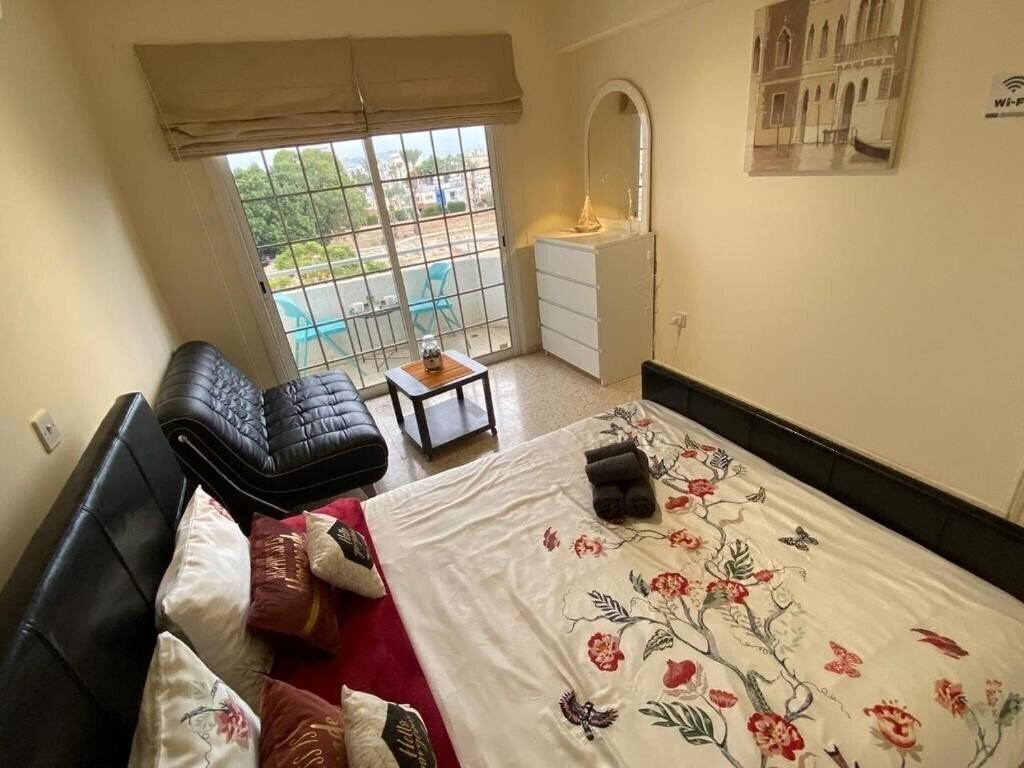 Фотография Larnaca Comfort Rooms 3*