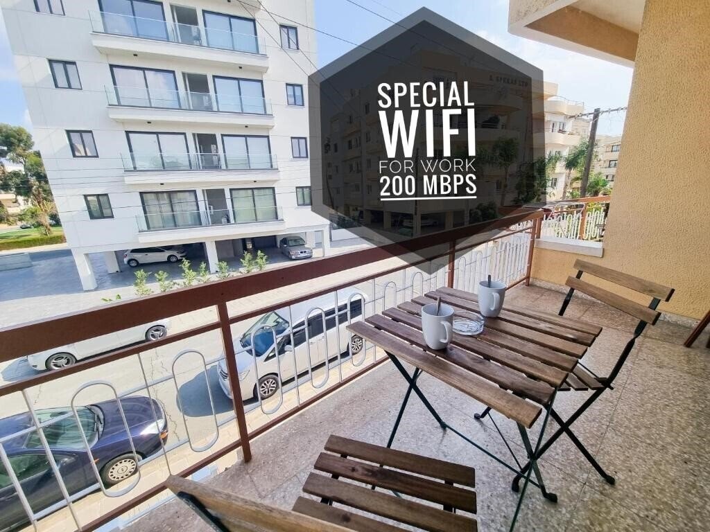 Готель Luxury City Rooms 3*