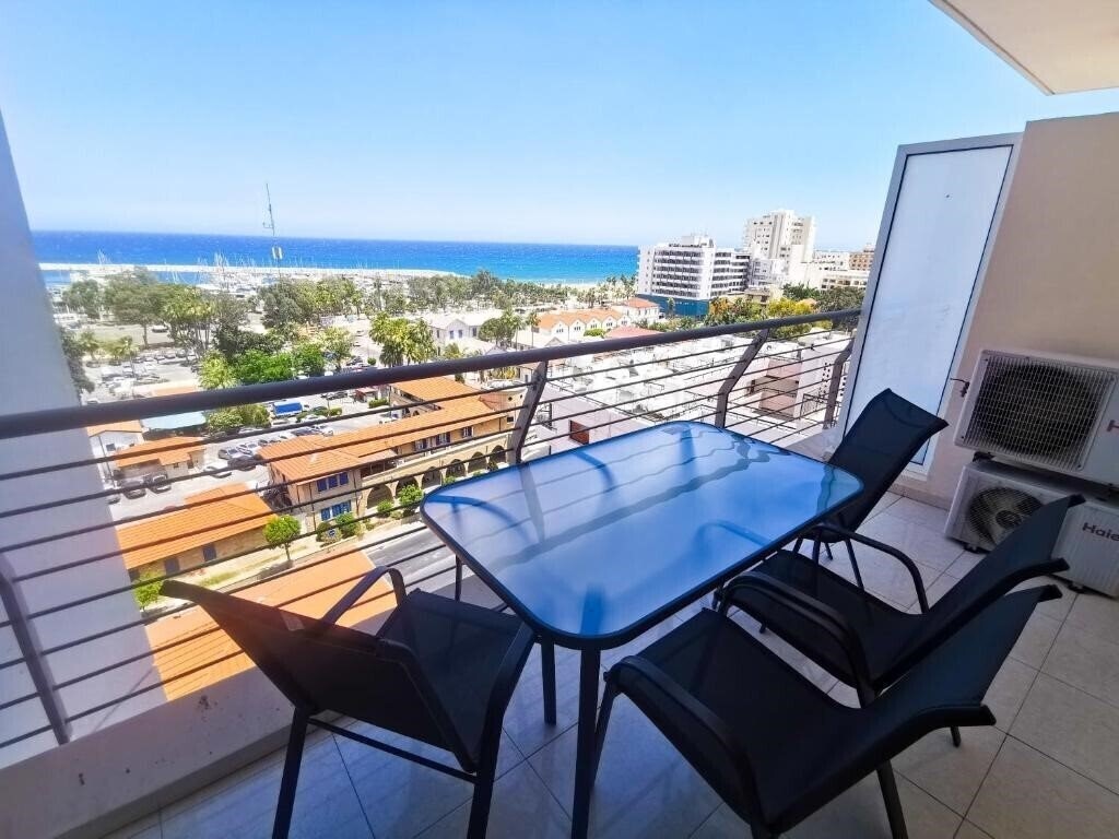 Готель Paradise Palms Seaview Apartment 3*