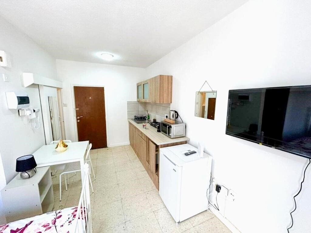 Отель Central Comfort Studio 3*