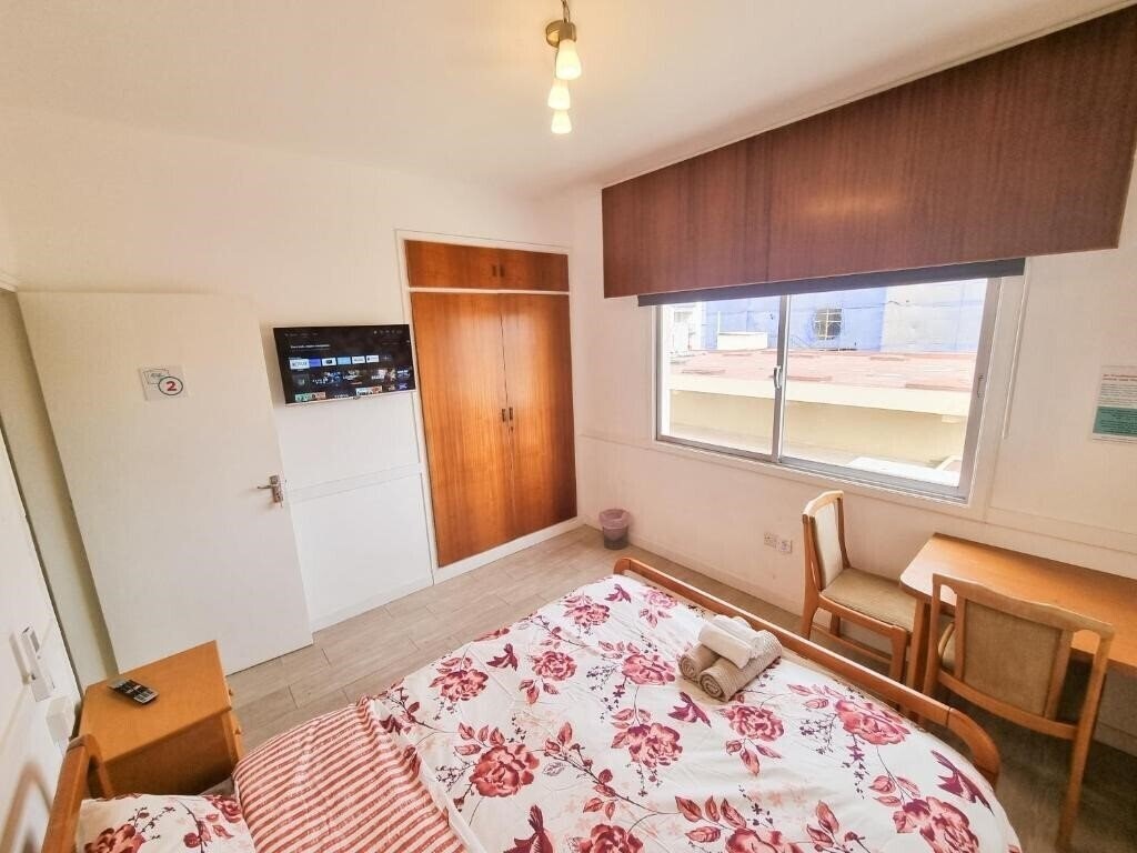 Картинка Larnaca Garden Rooms 3*