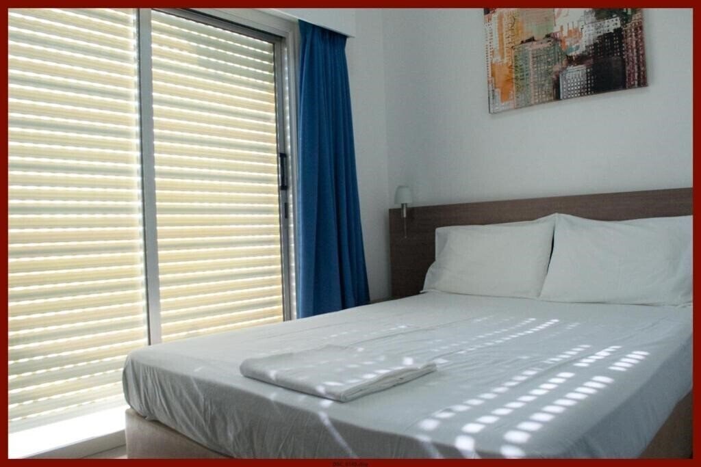 Готель St. George Rent Rooms 2*