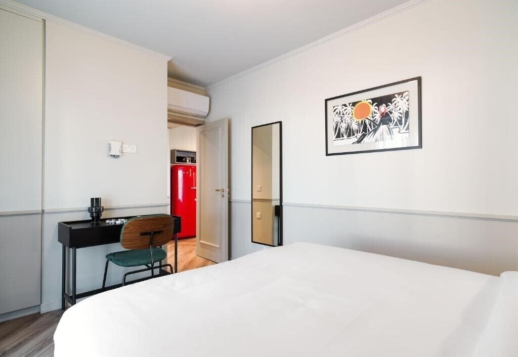 Фото LIV The City Suites 2*