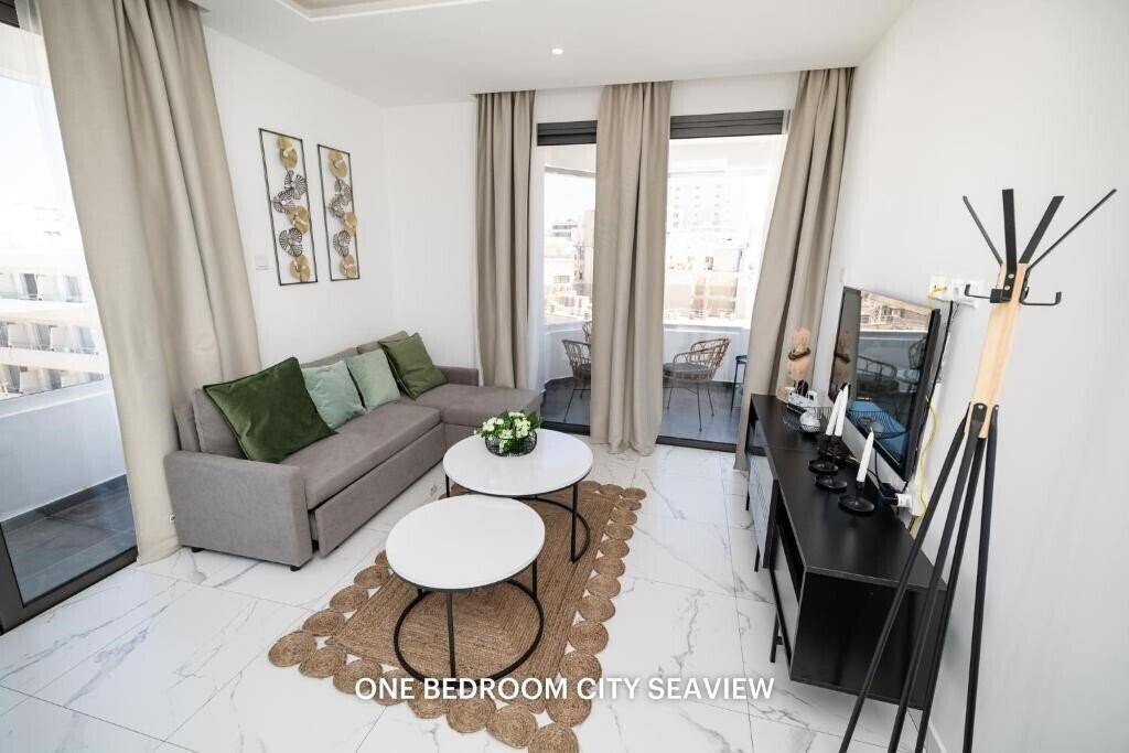 Фото Lazuli City & Seaview Apartments 2*