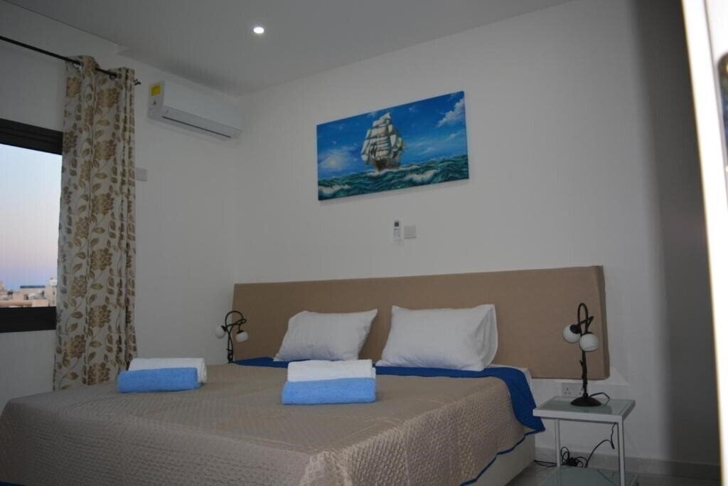 Готель P.L Hermes Studios & Apartments 2*