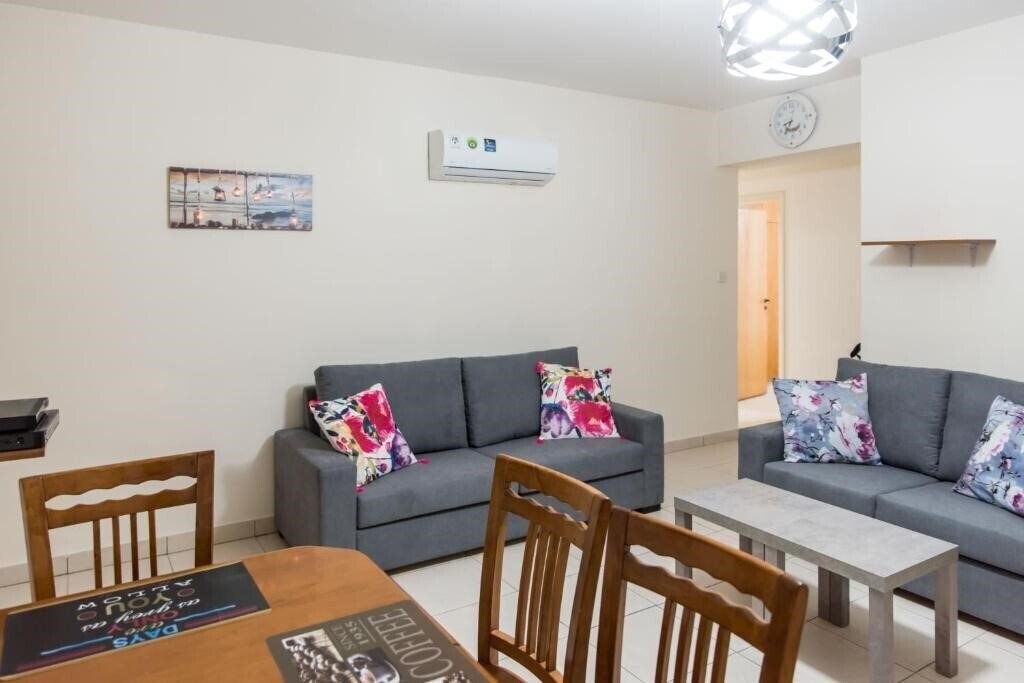 Готель Euro Carissa Flat 101 2*