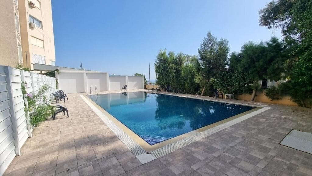 Зображення Stylish Beach Apt W/ Sea View + Pool + 200mbit 2*