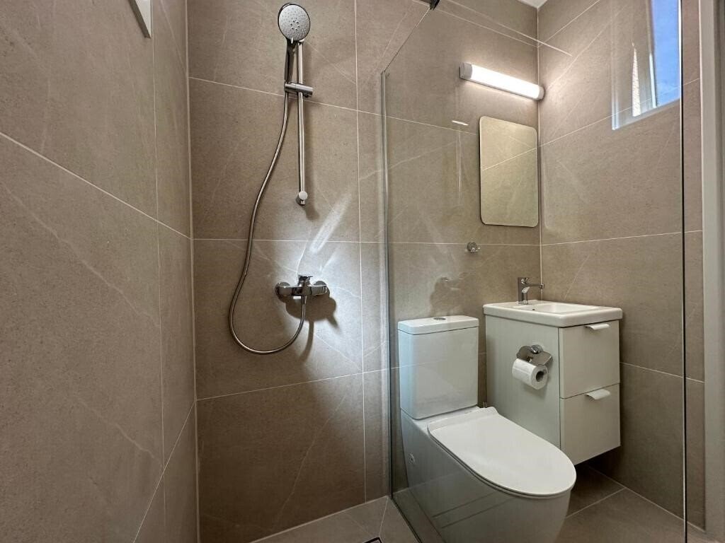 Фотография Olivia Mackenzie Spacious 2BR Pool View, Sleeps 6 2*
