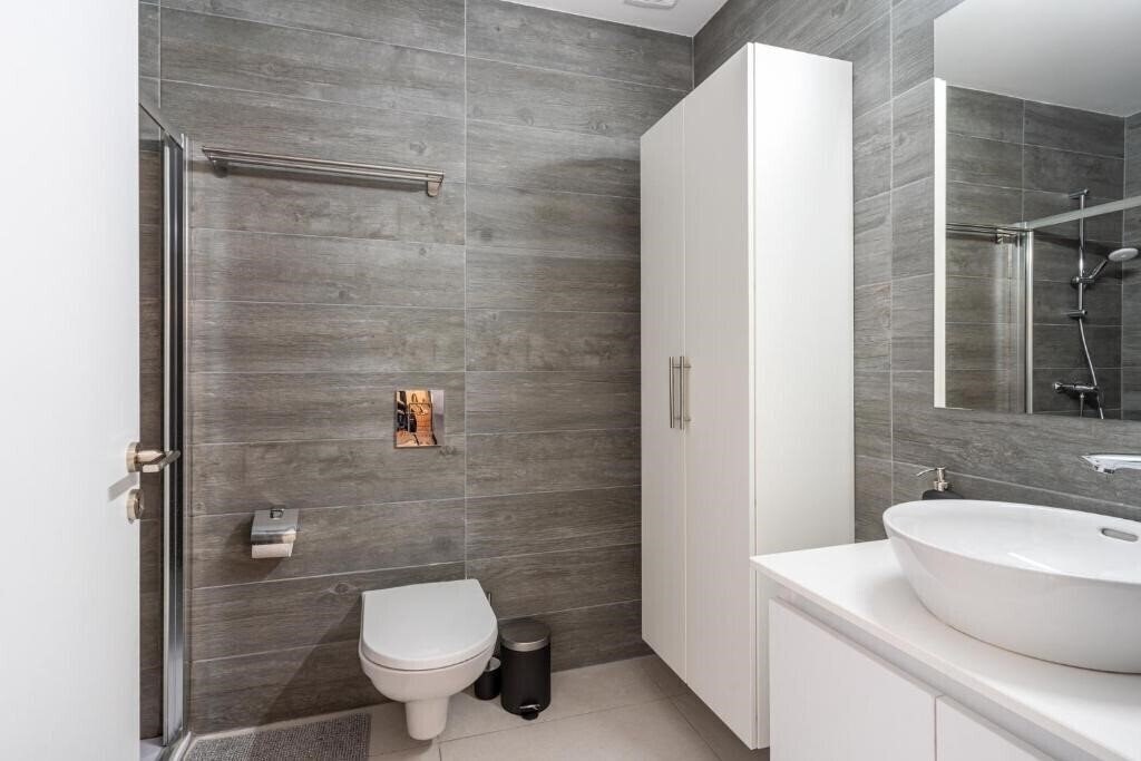 Фотографія Sunshine 1-Bedroom Apartment In Larnaca 2*