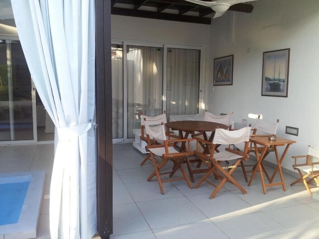 Фотографія Yialos Holiday Apartments 2*