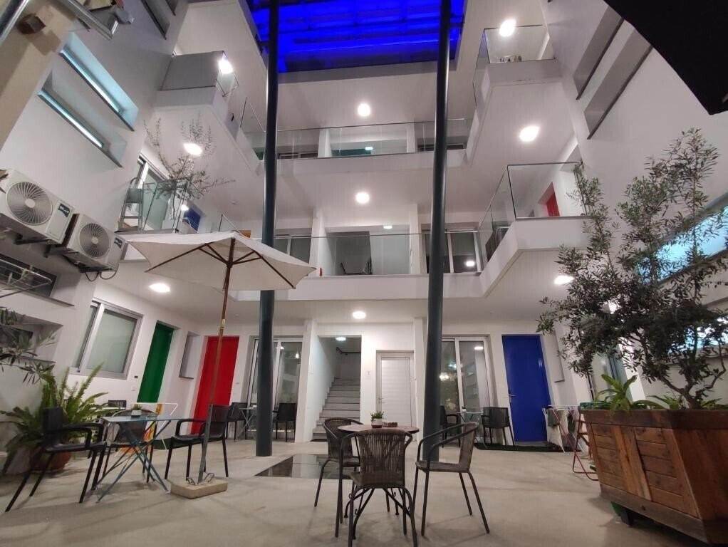 Готель St. Lazaros Studios 2 2*