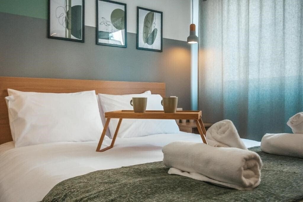 Отель The Green Apartment 2*