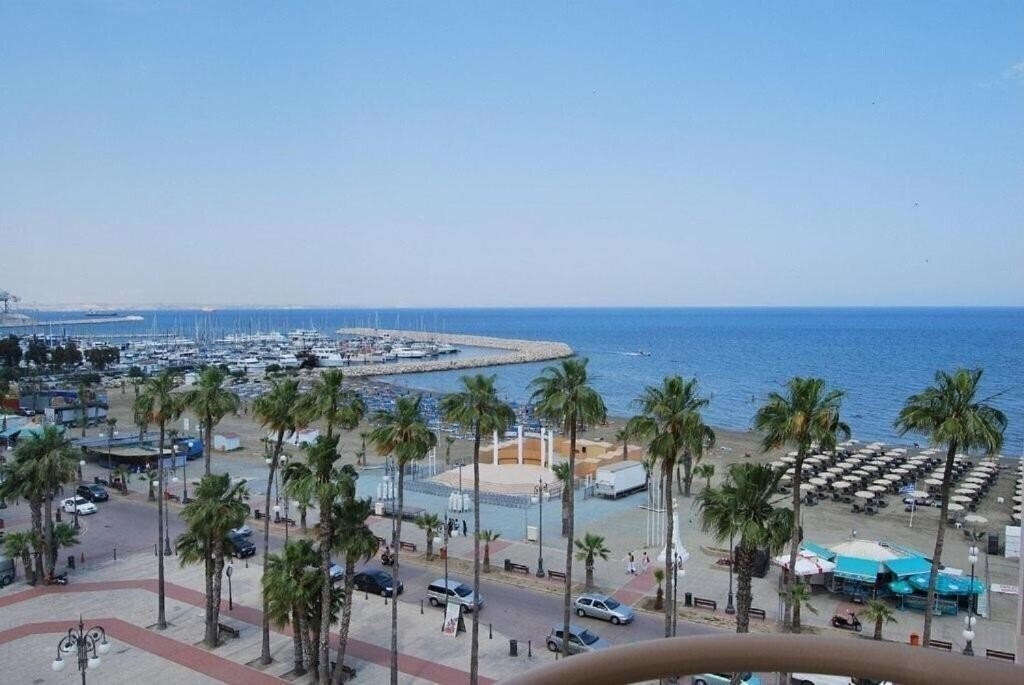 Зображення Luxury Apartment, Near Pinikoudes Beach 3*