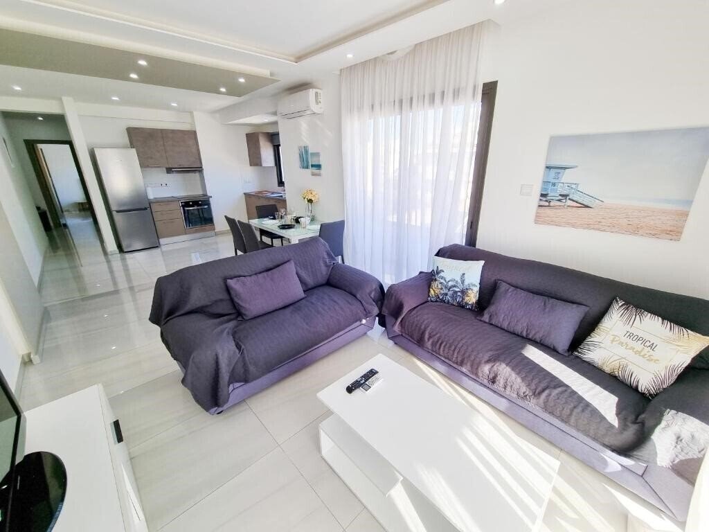 Отель Sea La Vie Seaview Apartment 3*