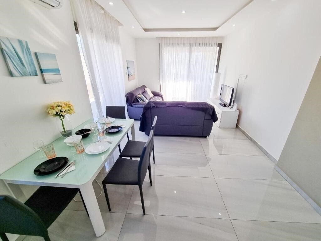 Картинка Sea La Vie Seaview Apartment 3*