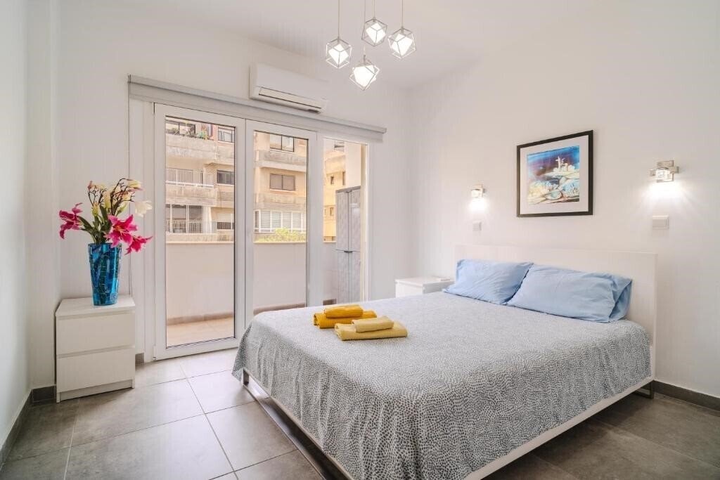 Фото City Rendezvous One Bedroom Flat 3*