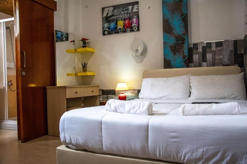 Готель Marina's Rooms 2*