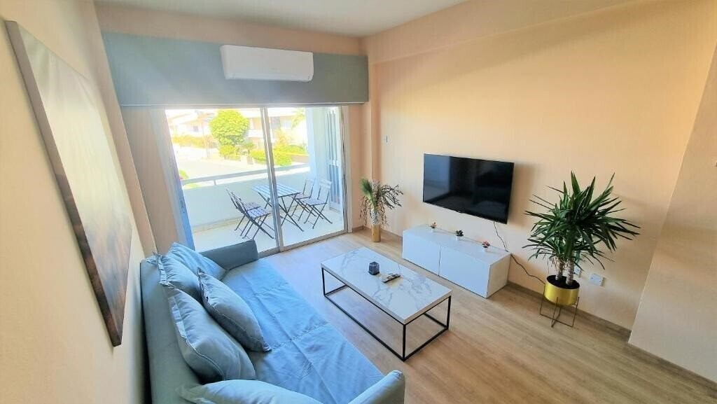 Картинка The Urban Oasis - Comfort 2BR Near The City Center, 200mbit Internet & Smart TV 2*