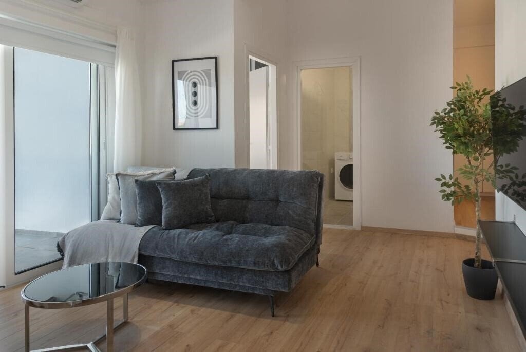 Изображение Phaedrus Living: City Breeze Residences Finesse 2*