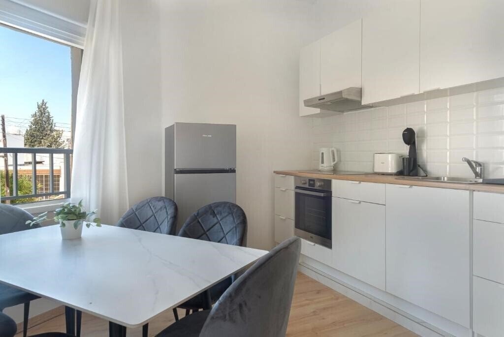 Картинка Phaedrus Living: City Breeze Residences Urbanity 2*