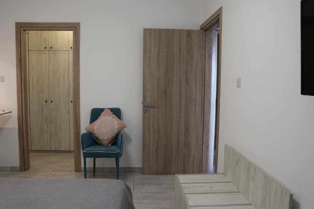 Фотография Layiotis Hotel Apartments 2*